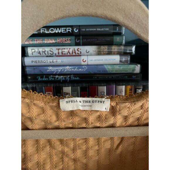 Spell & the Gypsy Bonnie Organic Rib Crop in Mustard - Picture 3 of 3